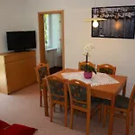 Almira Apartamento *
