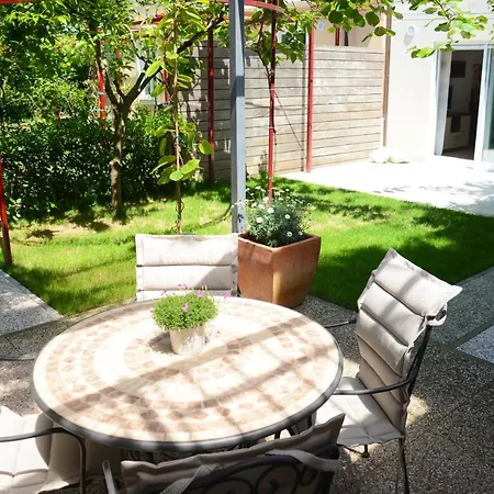 Apartment Almira