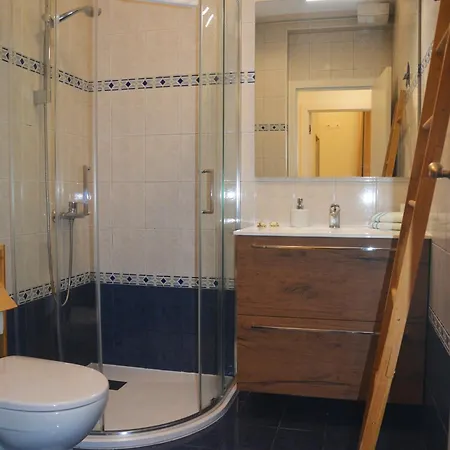 Almira Apartmán Izola