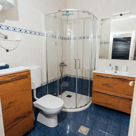 Almira Apartment *